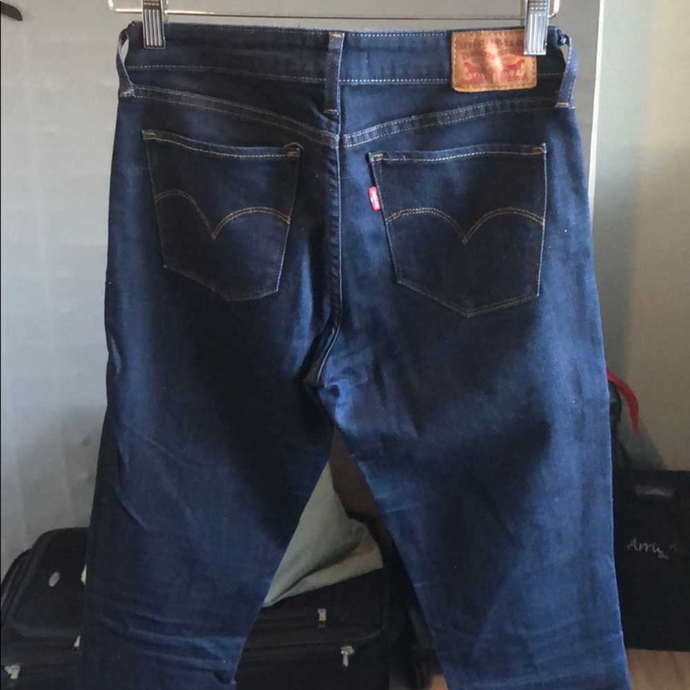 Levis 711 skinny women’s denim